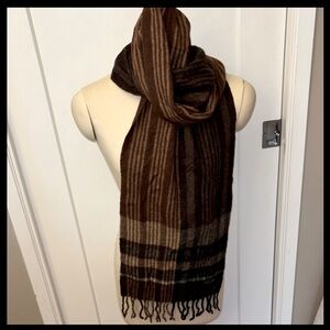 UNISEX Plaid Wool Scarf, 90% wool, 10% Cashmere.